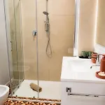 Dana 4* كاستيلاّماري ديل غو